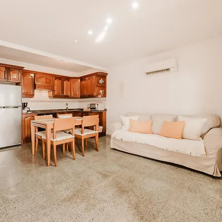 Playa Chica * بويرتو ذيل كارمين